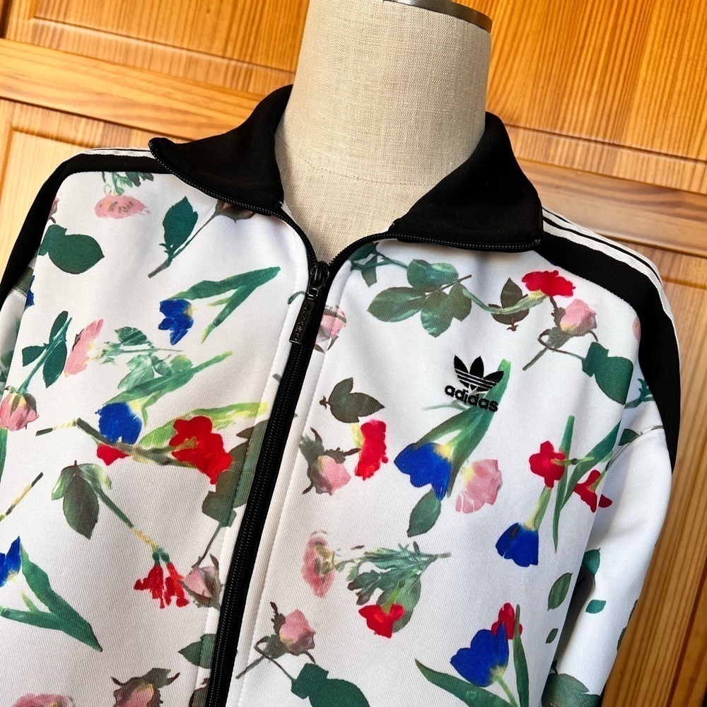 Adidas Trefoil Stripes Floral Cropped Full Zip Track Jacket Casual Trendy - Picture 4 of 10